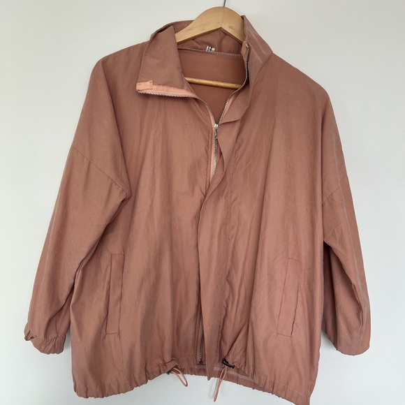 Spring jacket - Picture 1 of 3